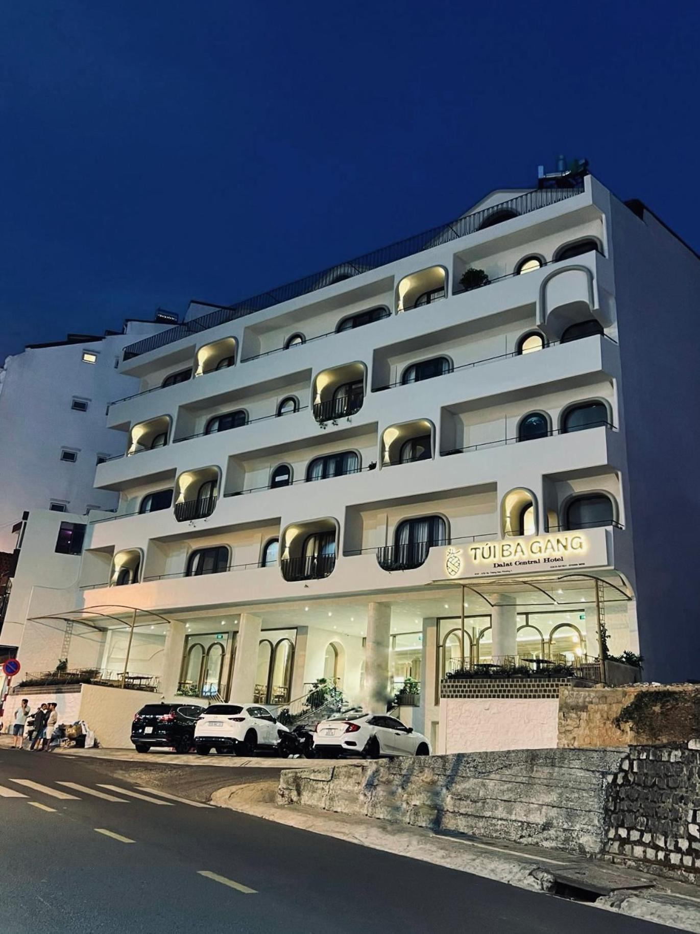 Tui Ba Gang Central Hotel Da Lat Esterno foto